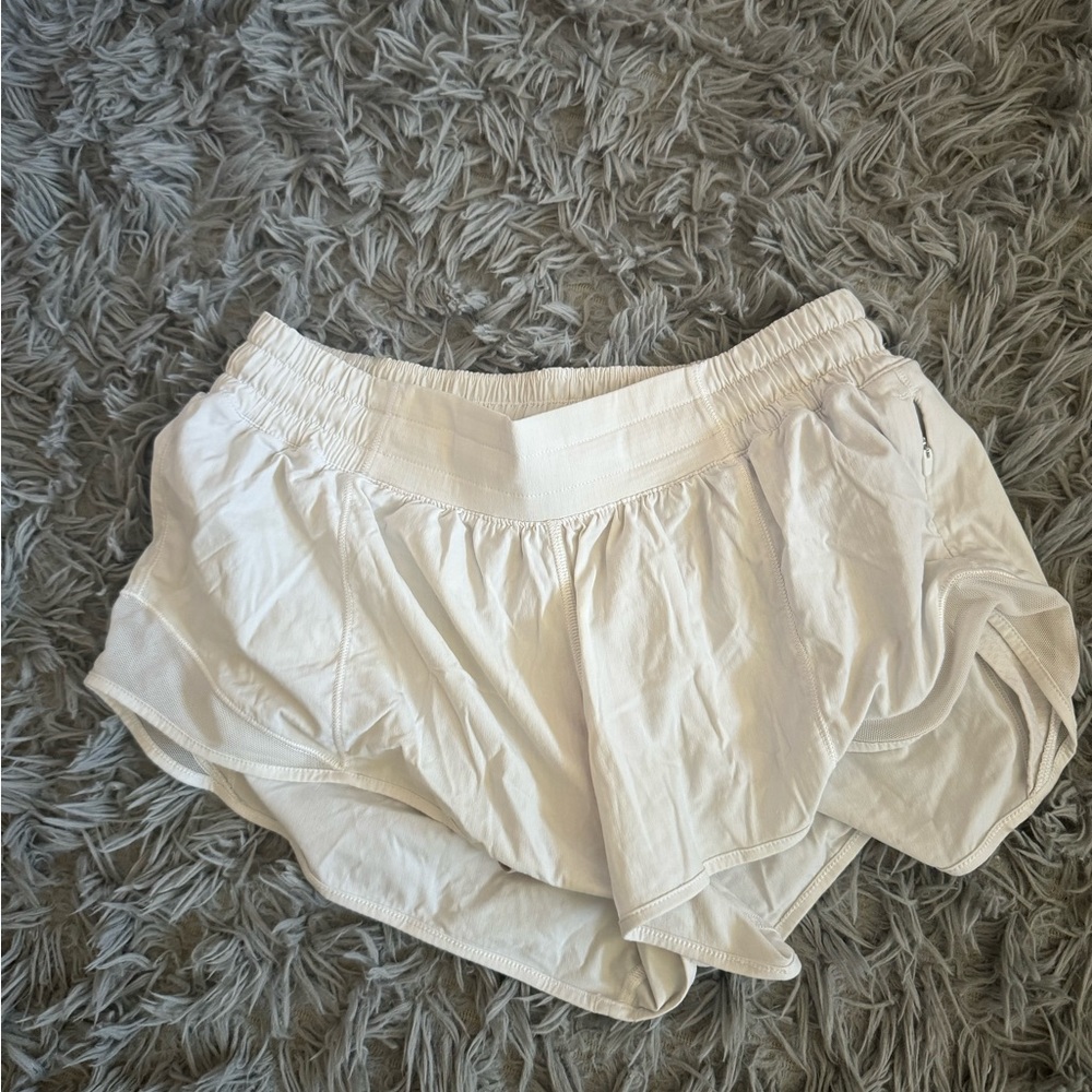 Lululemon shorts !